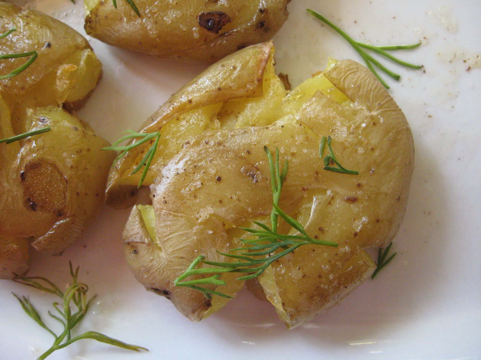 Smashed Potatoes Recipe — Dishmaps Smashed Potatoes Recipe — Dishmaps