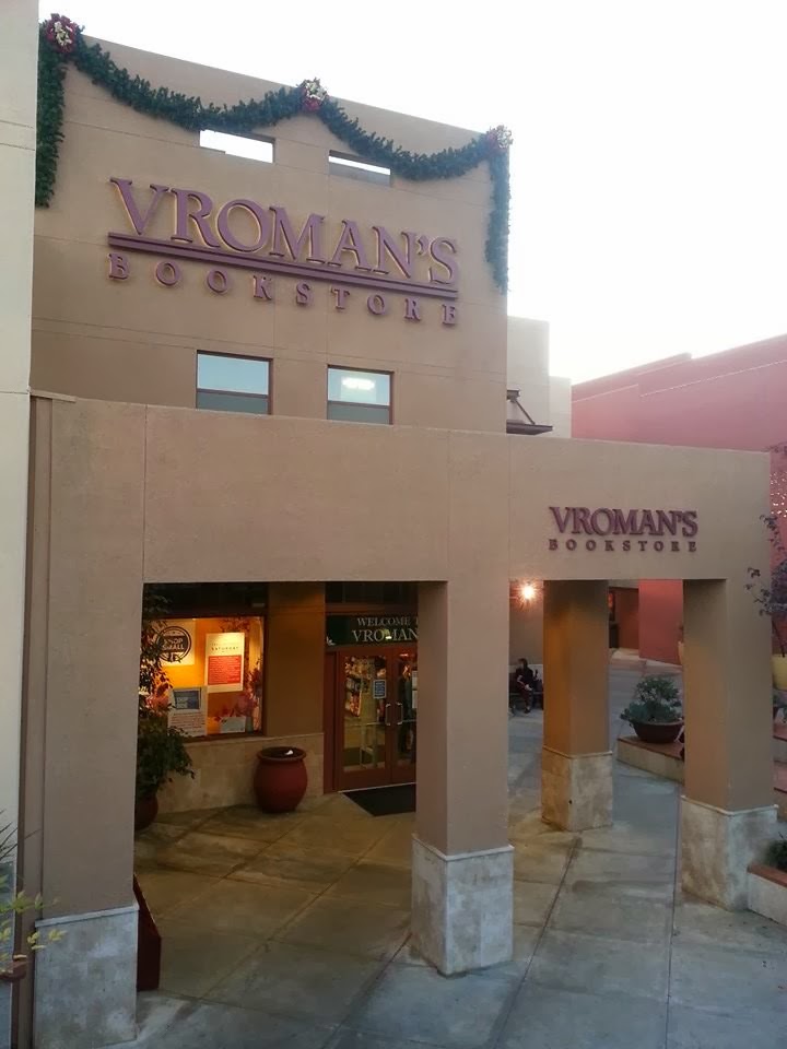Captivated Reader Vroman's Bookstore in Pasadena, California