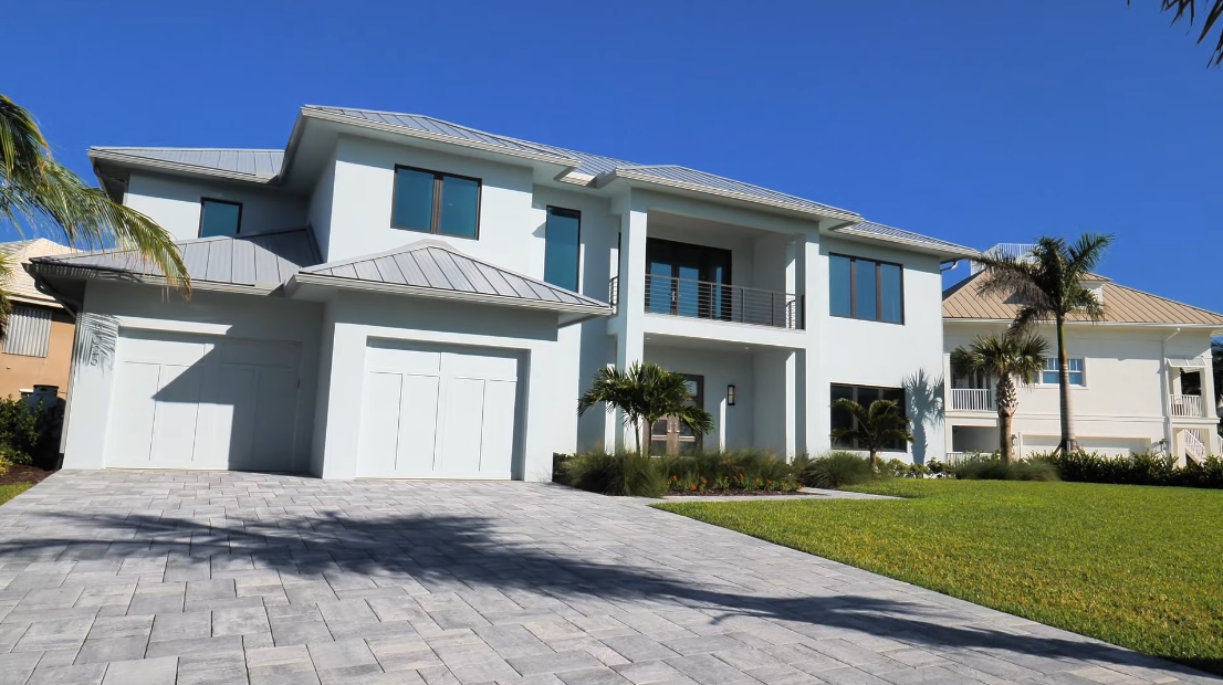 26 Interior Design Photos vs. 2026 Ocean Ridge Cir, Vero Beach, FL Luxury Home Tour