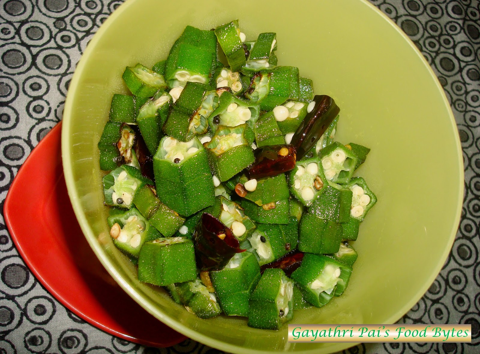 Gayathri Pai's Food Bytes Simple Bhendi / Ladies Finger Bhaji (Upkari