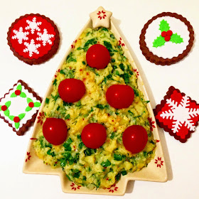 Özen'in mutfağından Özen'li tarifler :): Çam ağacı kısır :)