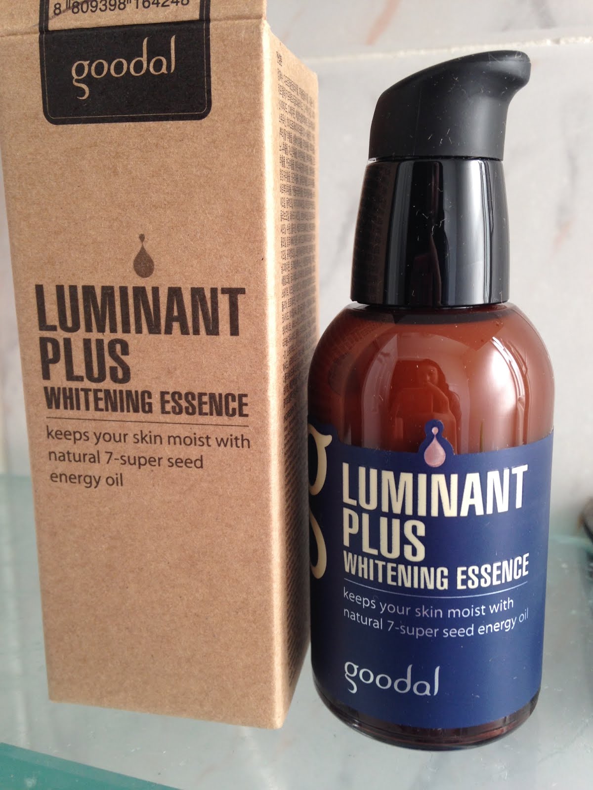 plus whitening essence