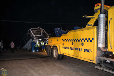 Photos: Coaster bus crashes into bush in Ikorudu, one dead
