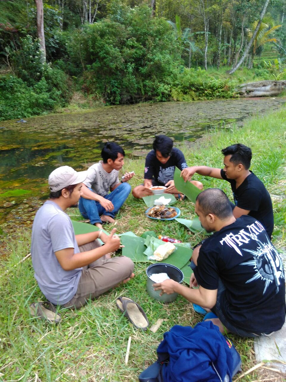 Piknik Sederhana Pemuda Udik - Abdullah Habib