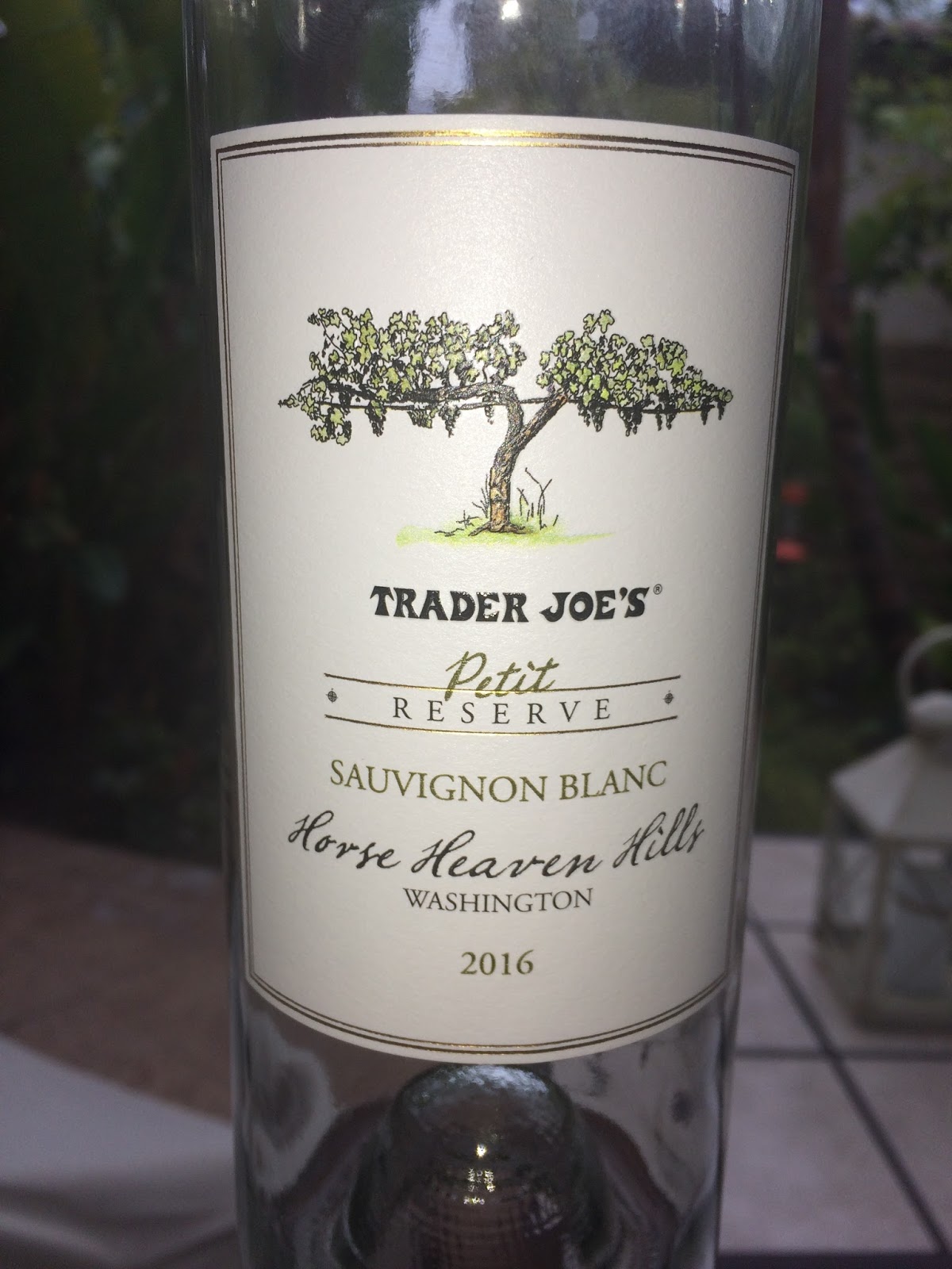 Just JoeP: Trader Joe's Petite Reserve Sauvignon Blanc