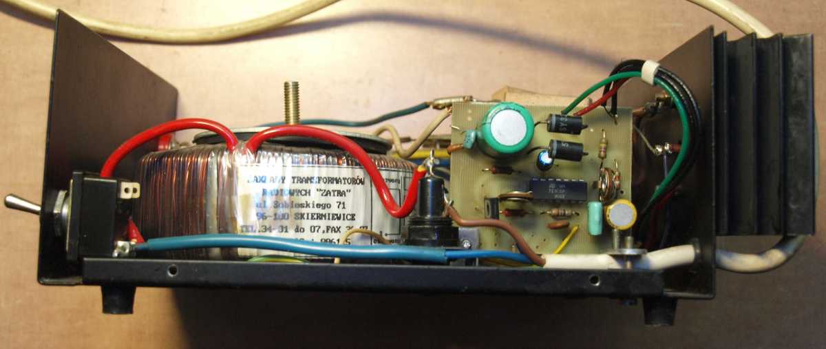SQ5EKU: Zasilacz ZS10