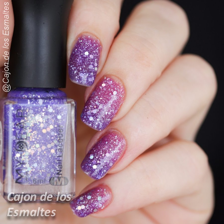 Uñas en gradiente con esmaltes termales