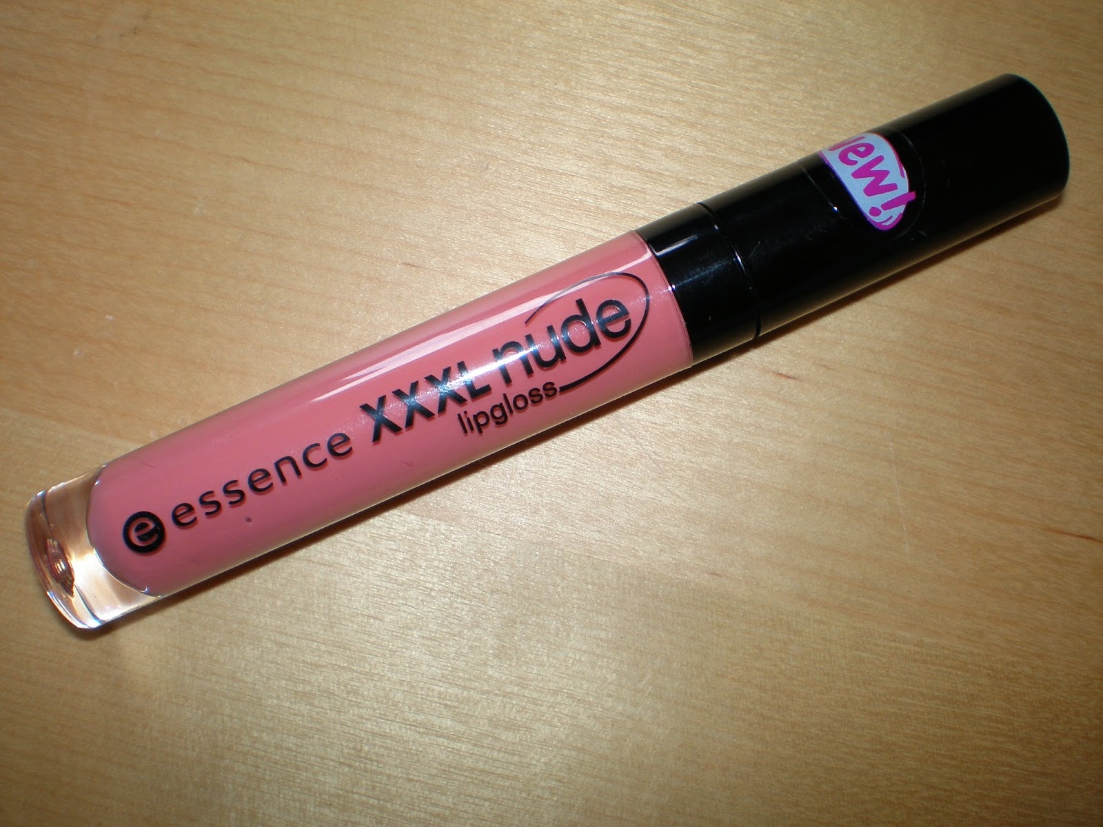 XXXL Nude lipgloss in 03 Taste the Sweets