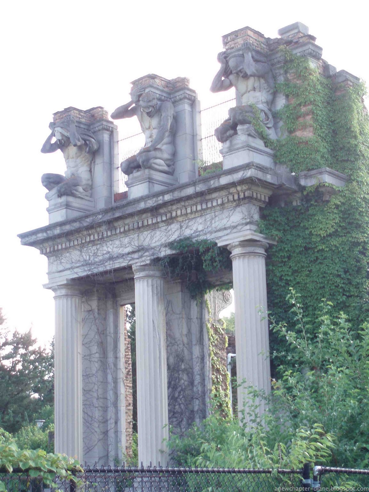 a-new-chapter-discovering-indy-the-ruins-at-holliday-park