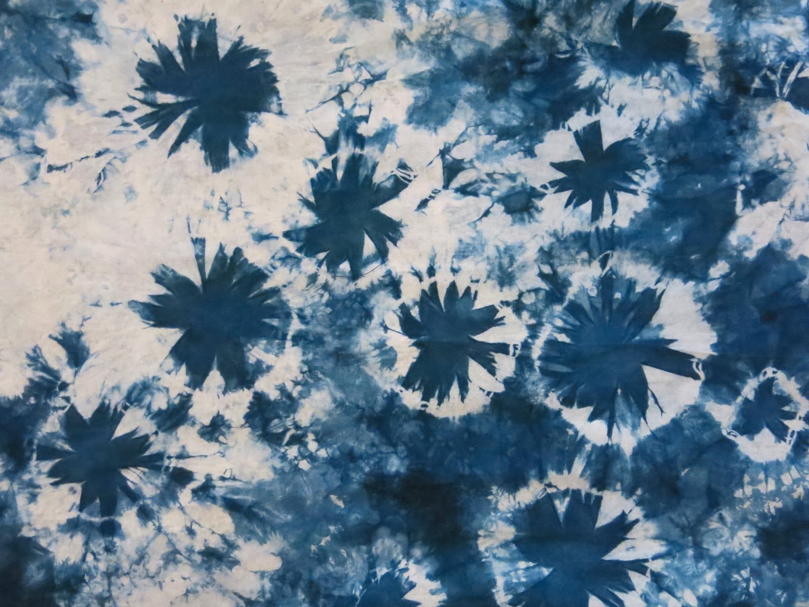 Cassie Stephens DIY Shibori, Indigo TieDye