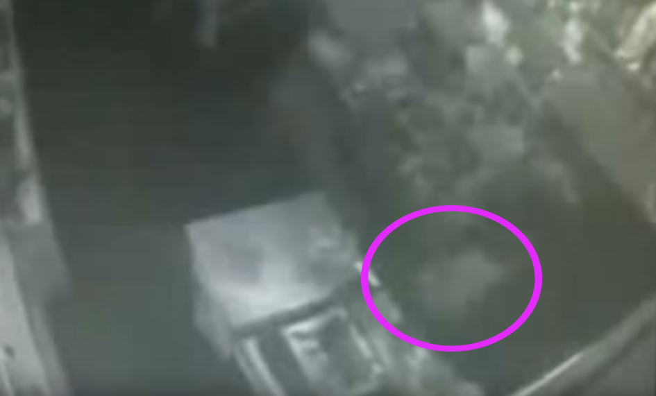 Ghost Caught On Security Camera In Texas Museum (Video) | Paranormal ...