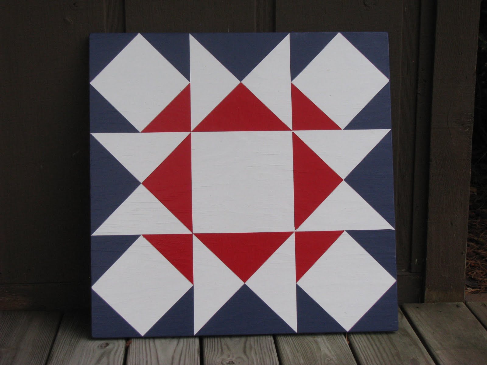 prairie-patchworks-two-color-ohio-star-variation