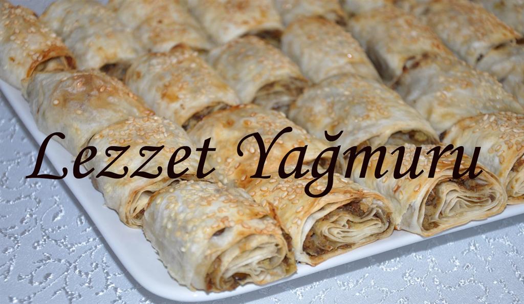 SEVALCE LEZZETLER YEŞİL MERCİMEKLİ BÖREK