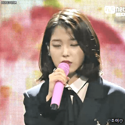 180214 가온차트를 지은차트 만들어버린 이지은.gif | 인스티즈