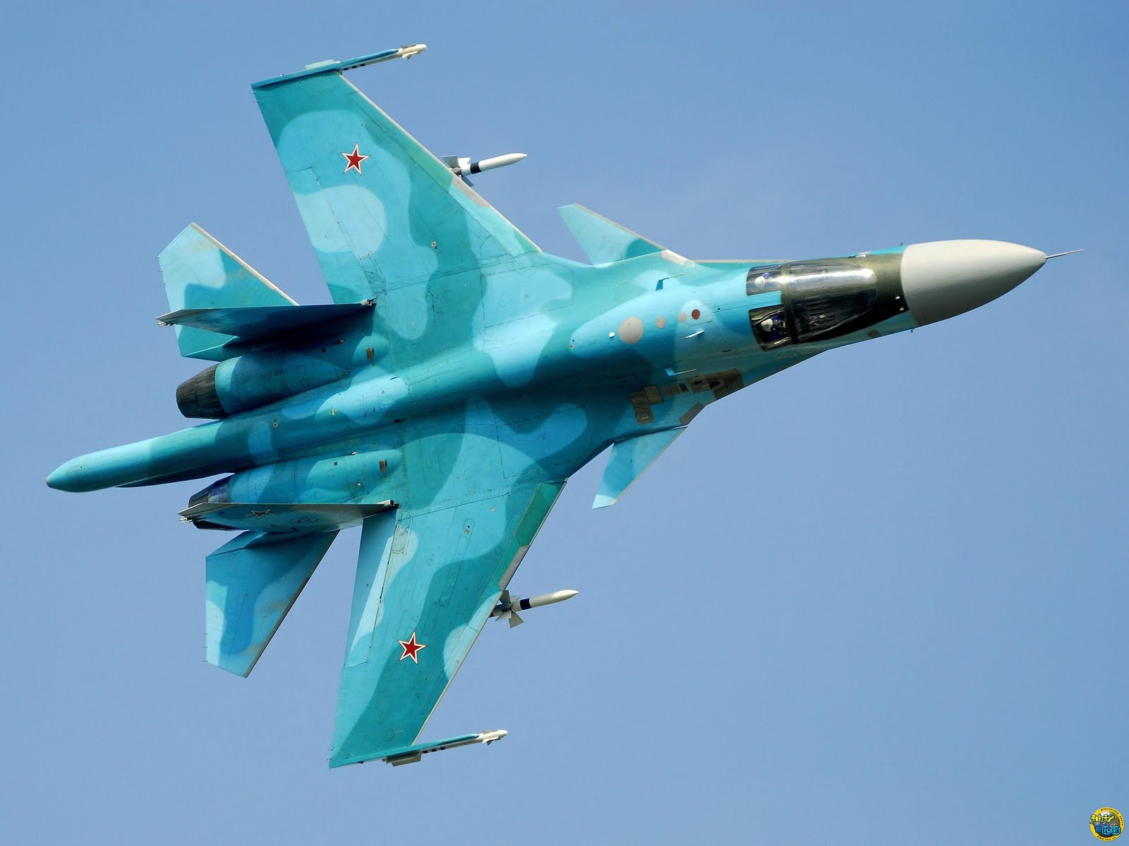 DEFENSE AND MILITARY NEWS: RUSSIAN AIR FORCE WANTS TO GET 120 SUKHOI SU ...