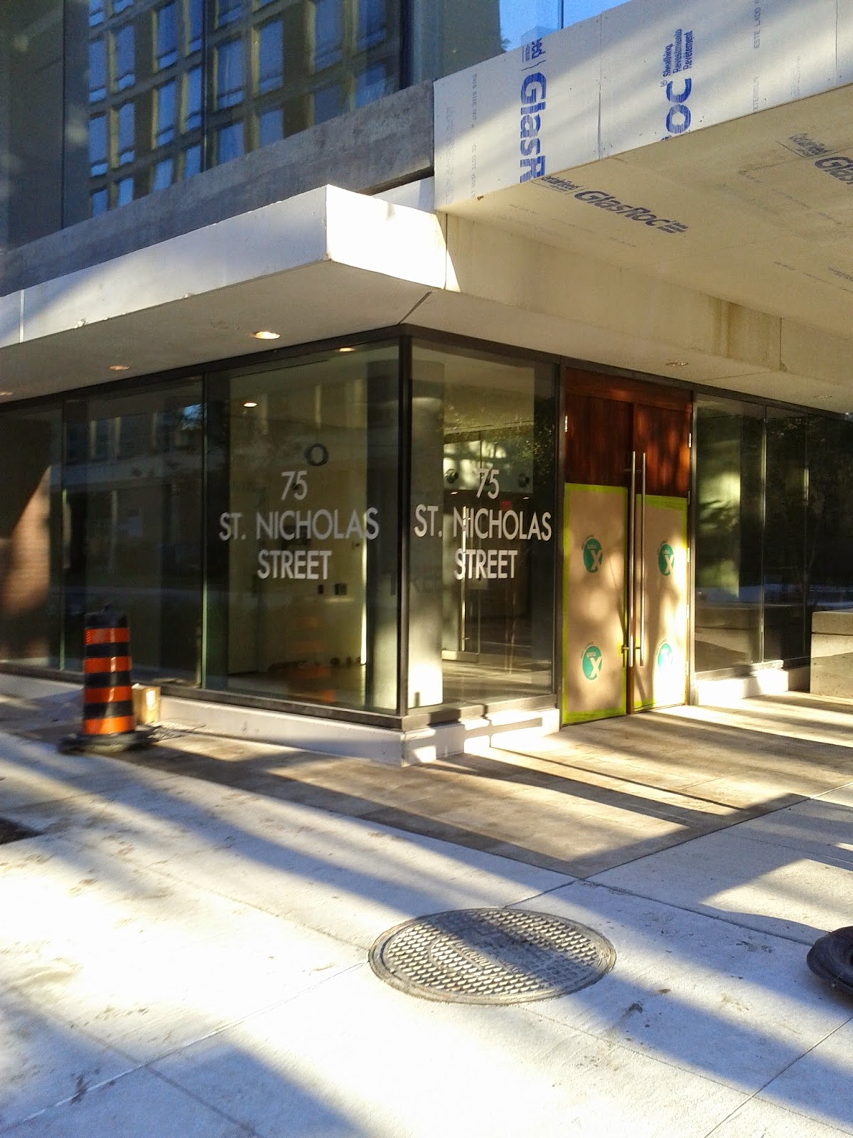 Toronto things 75 St Nicholas Street Toronto things 75 St Nicholas Street