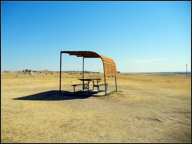 Picnic table at Cedar Pass campground in the Badlands National Park, South Dakota