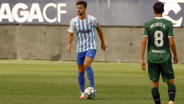 Adrián - Málaga -: Quedan tres partidos, hay que seguir compitiendo y sacando puntos"