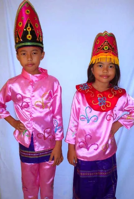 Gambar Pakaian adat Riau untuk anak-anak