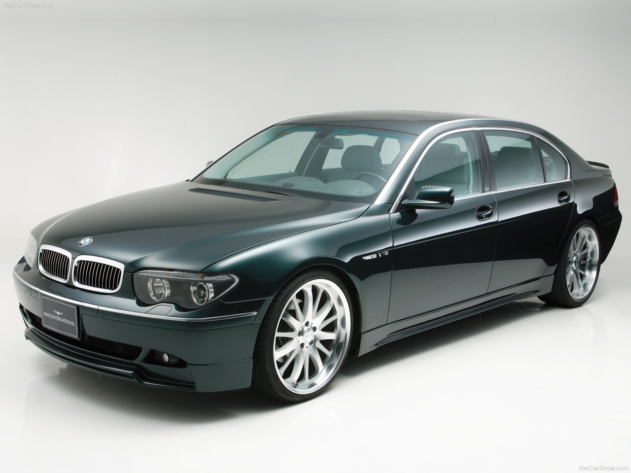 What is the length of a bmw 750li #4