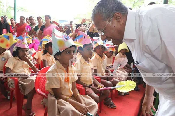 Schools reopens after summer vacation, Thiruvananthapuram, News, Education, school, Students, Chief Minister, Pinarayi vijayan, Inauguration, Kerala
