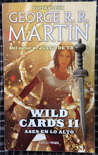Portada del libro Wild Cards II. Ases en lo alto, de varios autores
