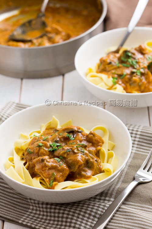 俄羅斯雞肉意大利闊麵 【經典麵食】 Chicken Stroganoff Fettuccine