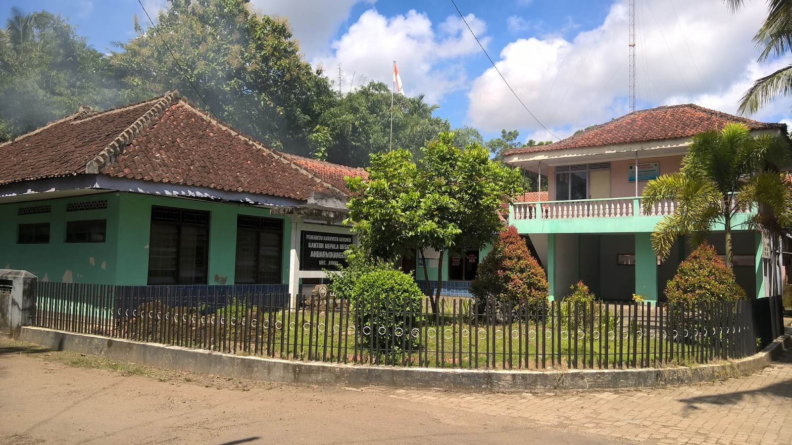 Balai Desa Ambarwinangun