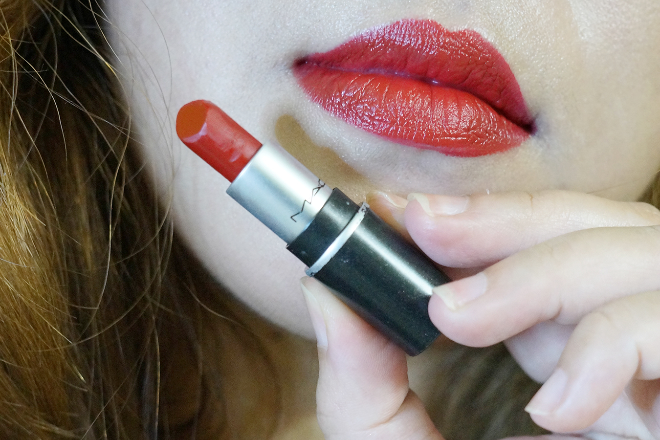 indhold sovende billedtekst Jello Beans: MAC Lipstick in Russian Red (Matte) | Review, Photos, Swatches