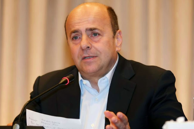 Στις 12:30 η συνέντευξη Τύπου