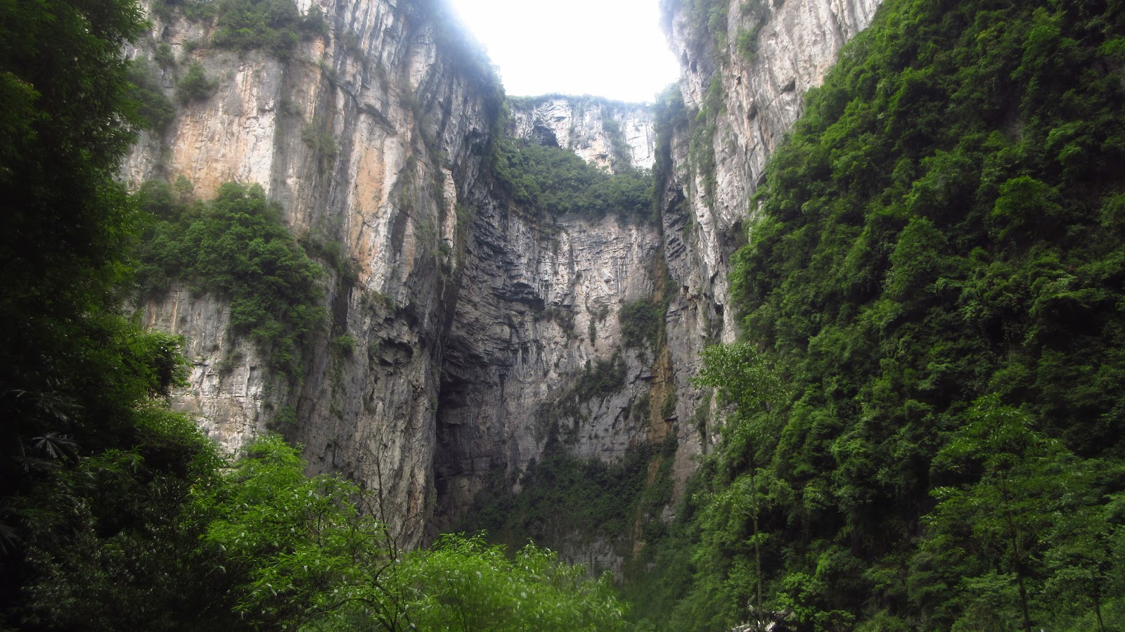 Travel Guide Three Natural Bridges, Chongqing The Wandering Juan
