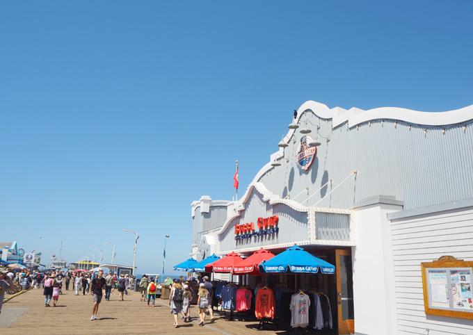 TravelGuidetoLA santa monica pier BubbaGum Shrimp