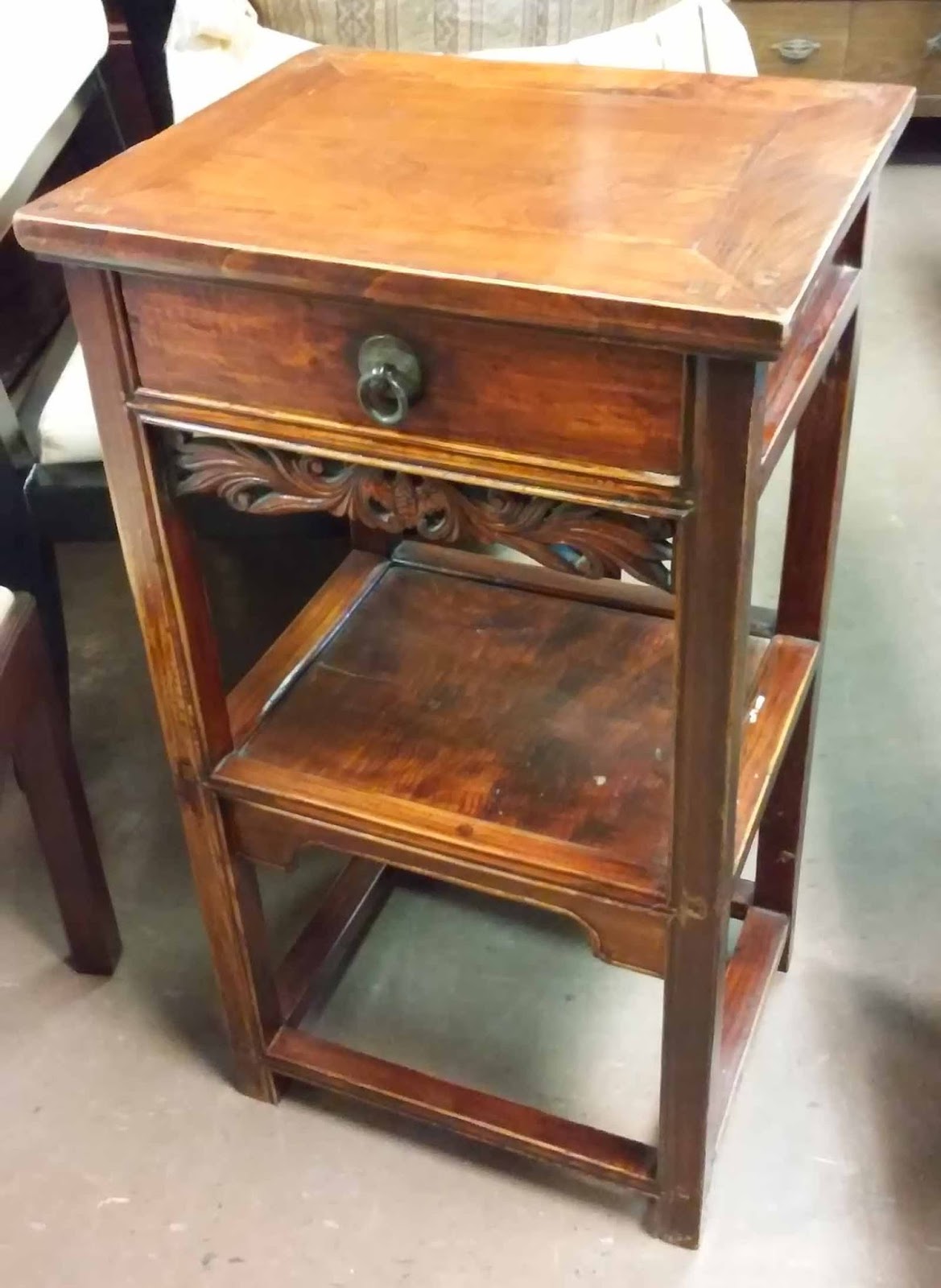 UHURU FURNITURE & COLLECTIBLES SOLD Indonesian Teak End Table 95