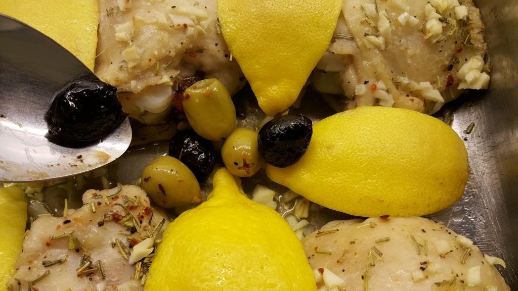 eat-culture: Zitronen-Oliven-Huhn (Lemon Olive Chicken) eat-culture: Zitronen-Oliven-Huhn (Lemon Olive Chicken)