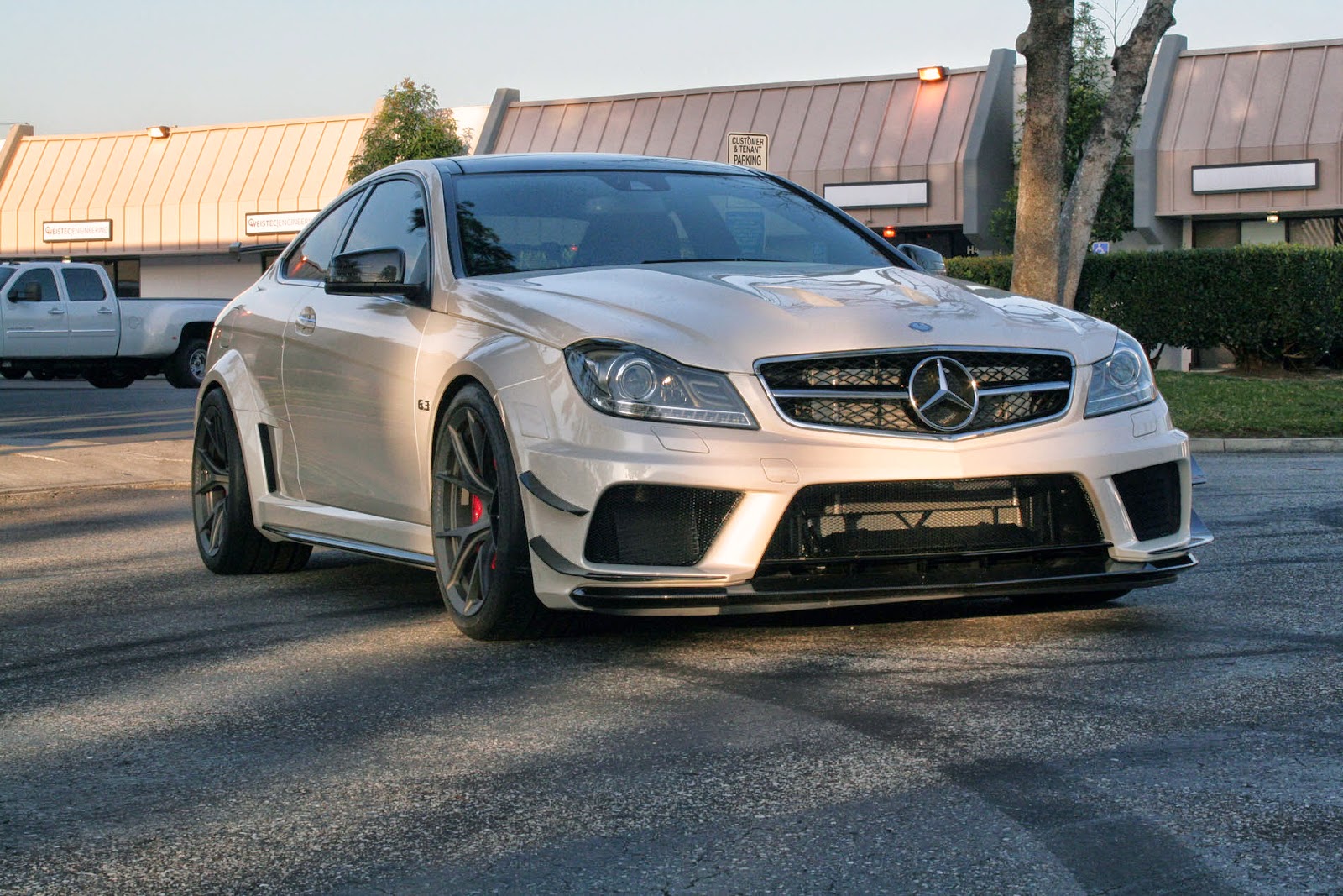 Mercedes Benz C With Gl Wheels Mercedes Benz C With Gl Wheels
