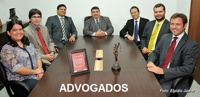 ADVOGADOS