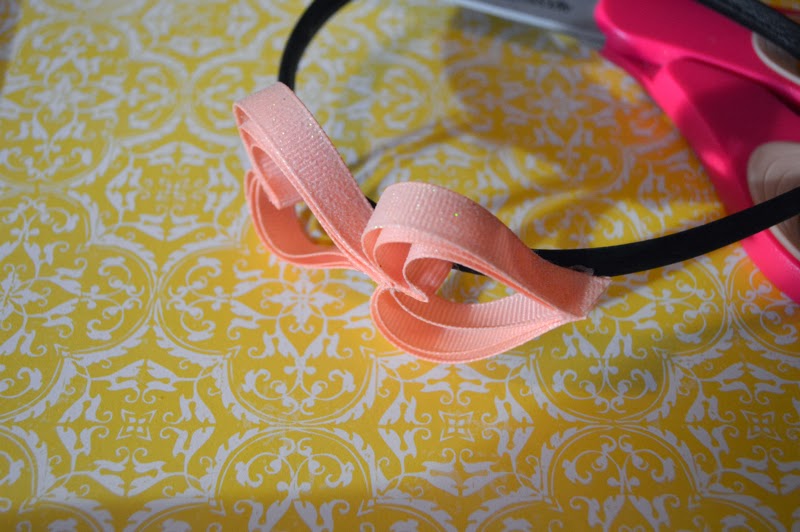 Much Ado About Nothing Triple Heart Hair Bow Ribbon Tutorial
