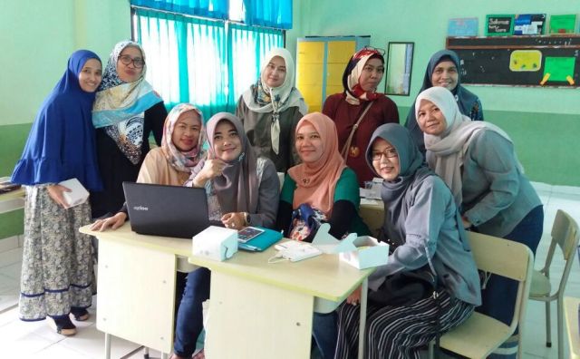 Liburan Seru Naik Kereta Api ke Kediri - Nurul Sufitri's Blog