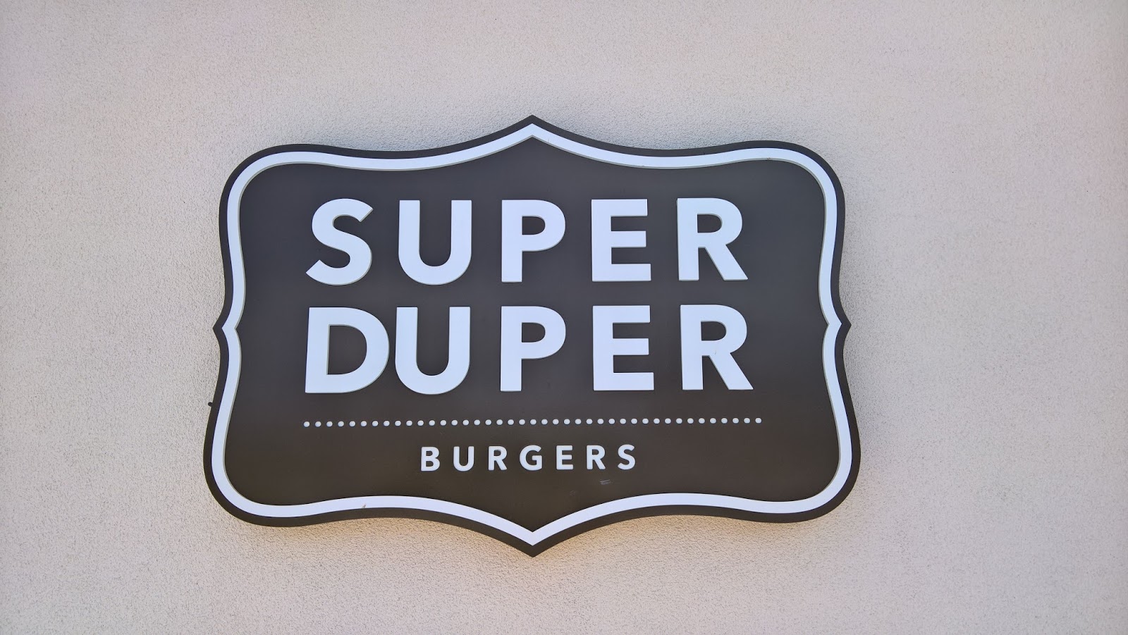 super duper burgers pikaruokaravintola san francisco california hampurilainen matkailu matkajuttu mallaspulla