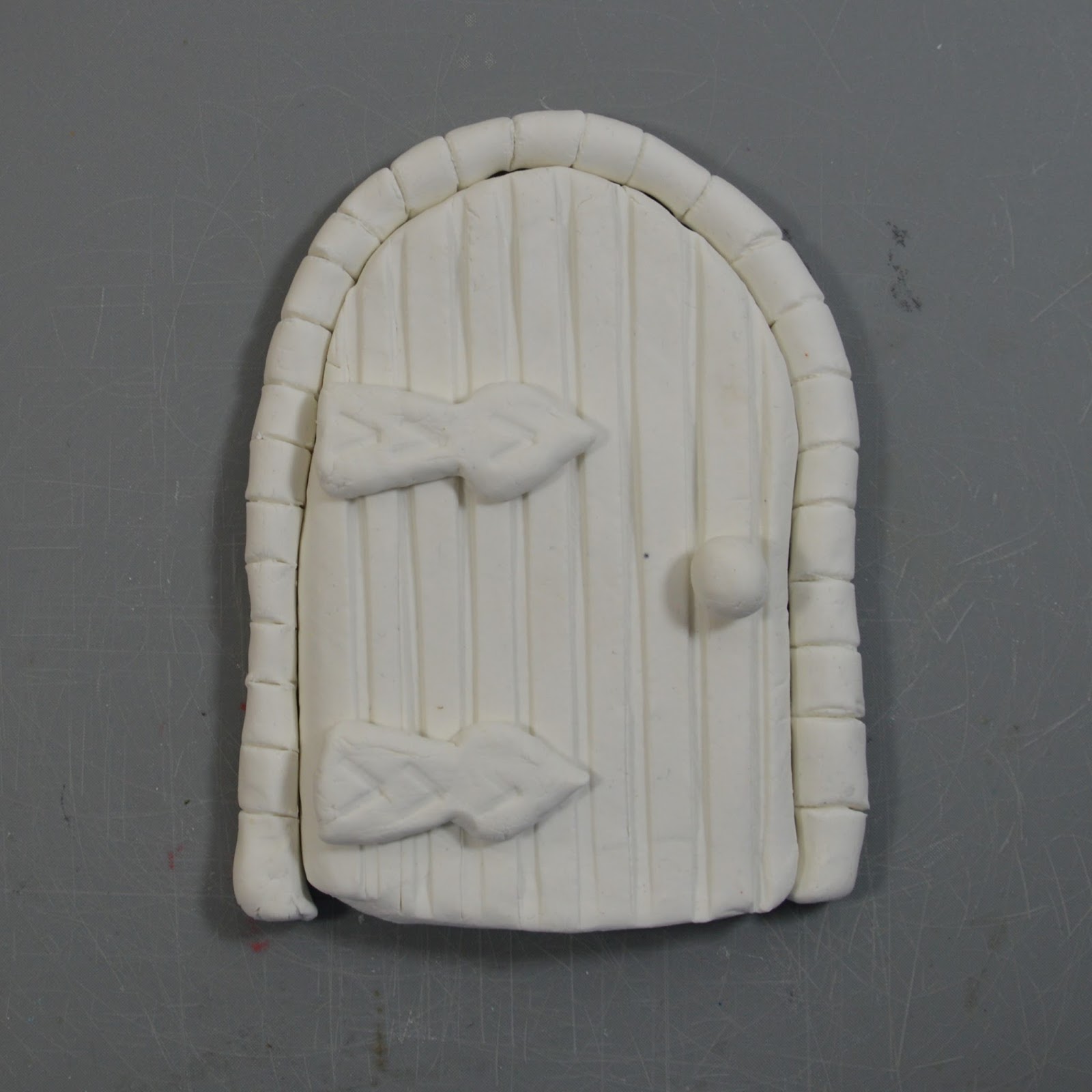 Ines Felix - Kreatives zum Nachmachen: Eine Elfentür für den Garten