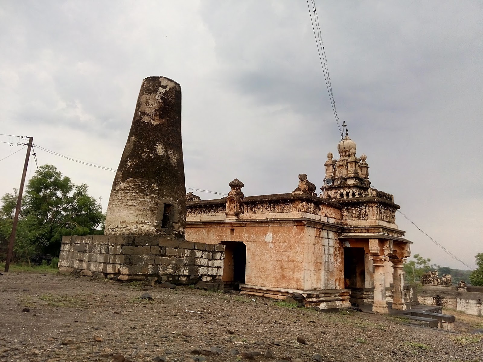 Siddheshwar Temple near Machnur Fort near Mangalwedha on the way to