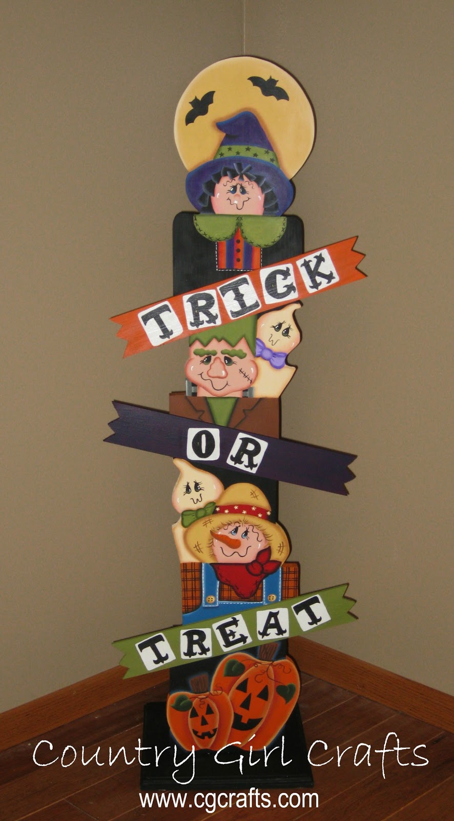 Country Girl Crafts: HALLOWEEN TOTEM POLE