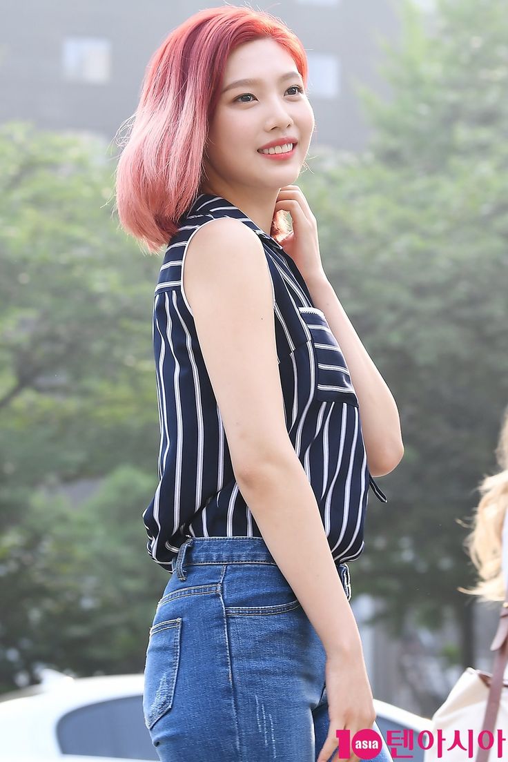 Red Velvet Joy Looks Absolutely With Ponytail Daily K Pop News