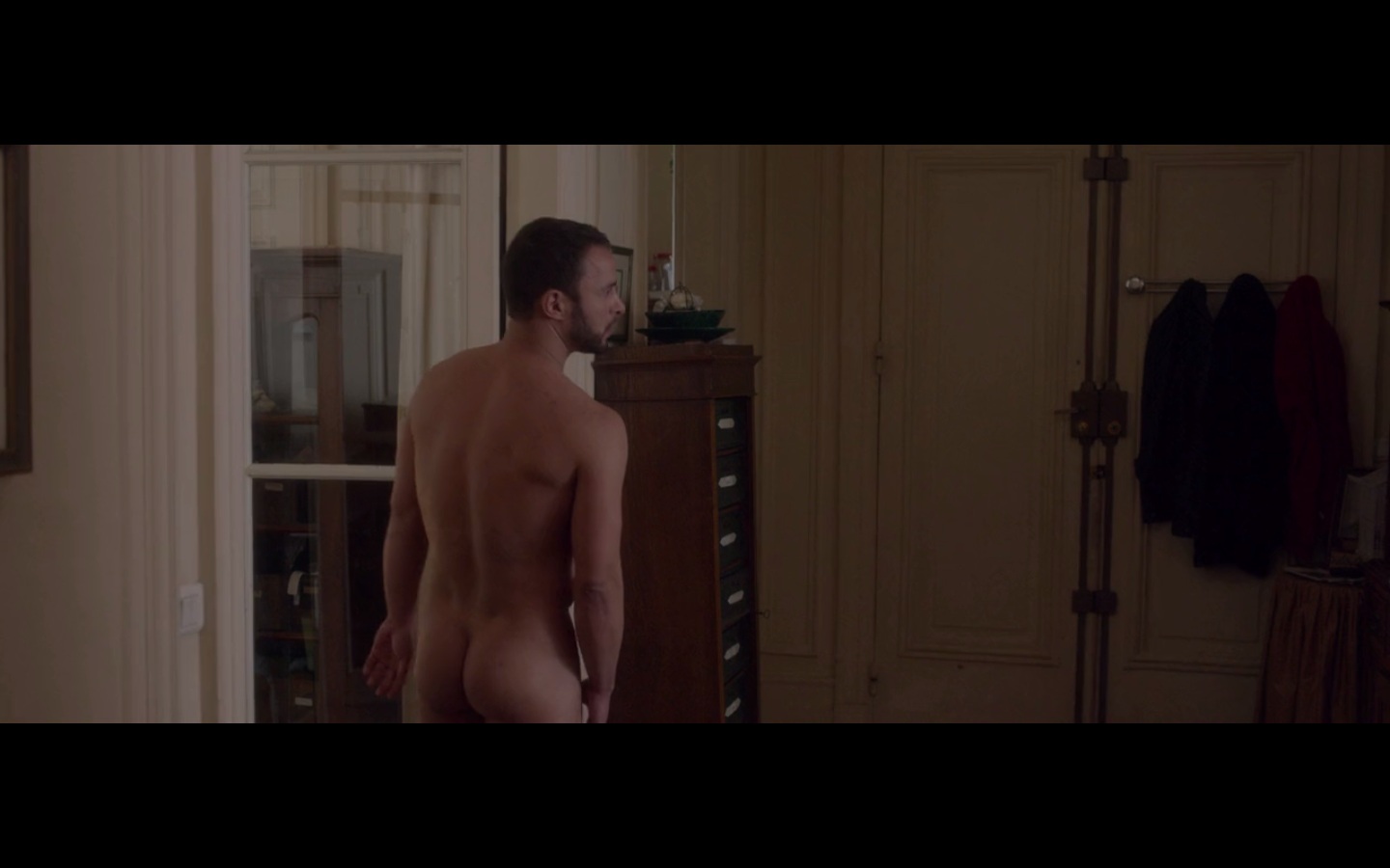 Laurent lafitte naked ♥ Laurent Lafitte, naked, shows his bu
