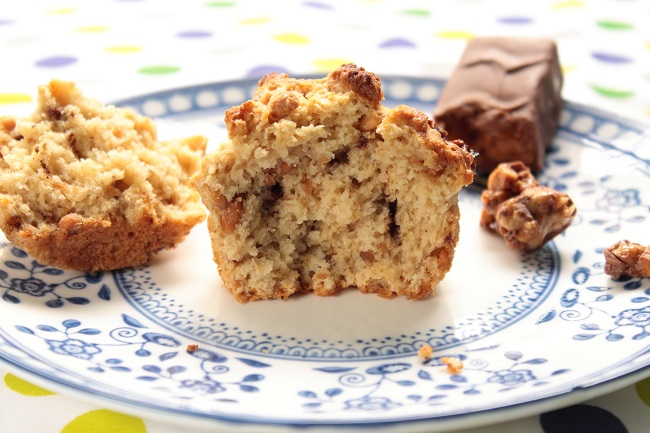 Snickers and Peanut Butter Muffins | Baking YummiesBakingyummies ...