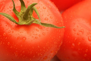 Τελικά η ντομάτα αδυνατίζει ή παχαίνει;
