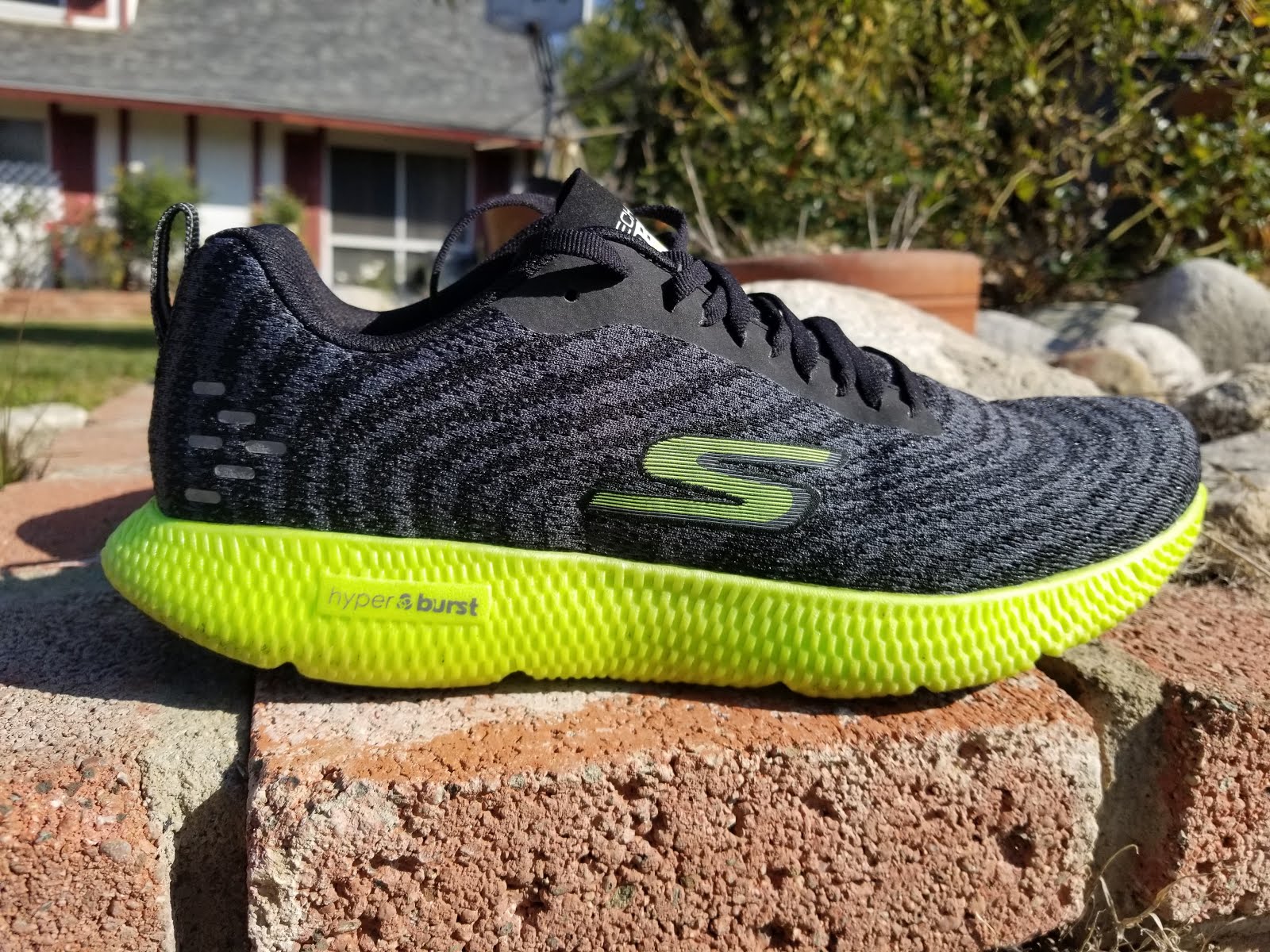 Skechers size 7 Clearance