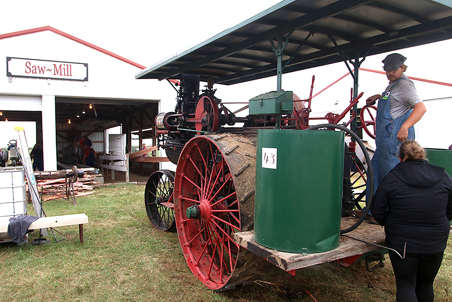 Hutchinson Herald, Menno, South Dakota Sept. 28, 2017 Menno Pioneer