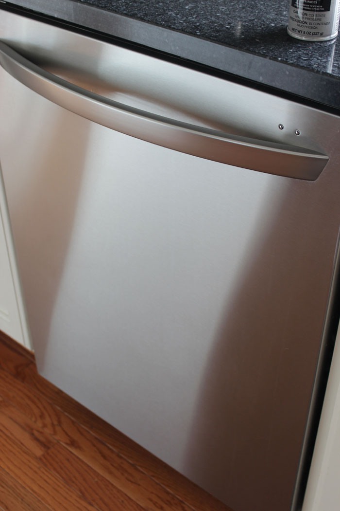 LG stainless steel dishwasher - stream line look