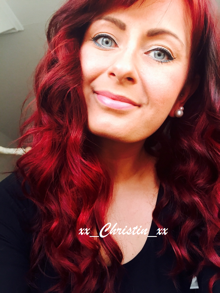 Live Love Laugh with Chrissie: Von dunkel zu flammenden Rot